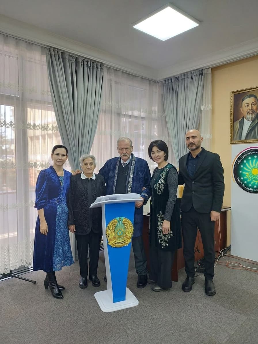 Kazak Dilinin Muhafızı ve Türk Dünyasının Ortak Değeri: Asılı Osman Yeni Yaşında