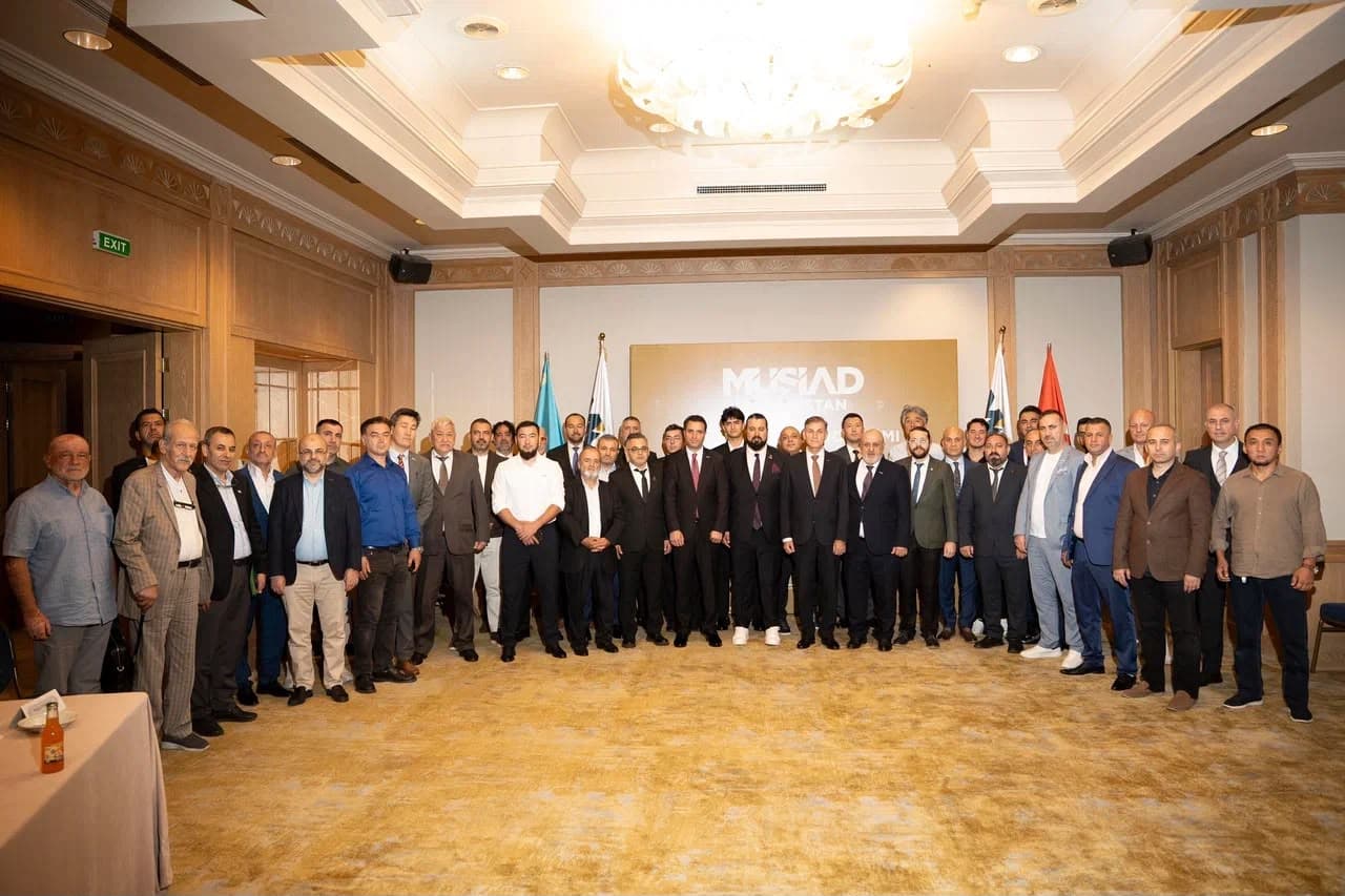 MÜSİAD KAZAKİSTAN’DA BİRKAN KARATAŞ GÜVEN TAZELEDİ